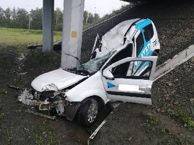 Пять человек погибли и столько же получили травмы в ДТП с участием &quot;шаттлов&quot;